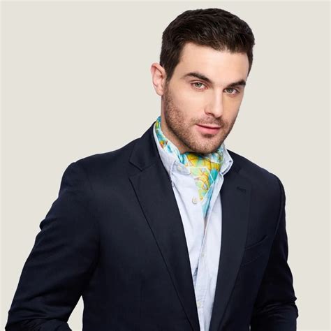 Azure Whimsy Kaleidoscope Scarf – WARAQ INDIA