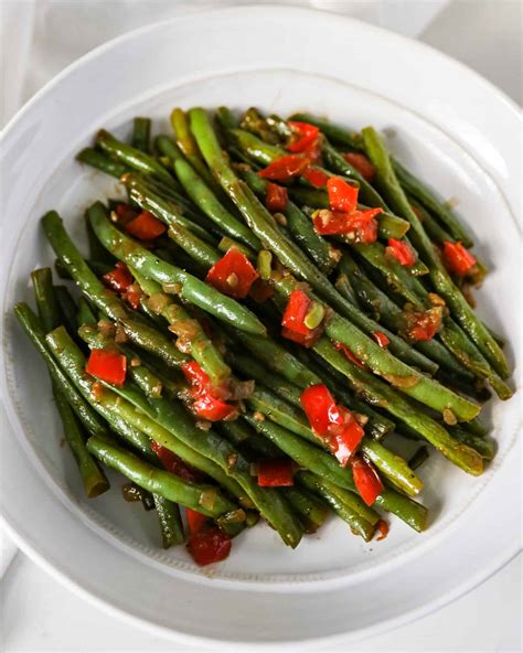 Sauteed Green Beans with Peppers and Onions - Maple Jubilee