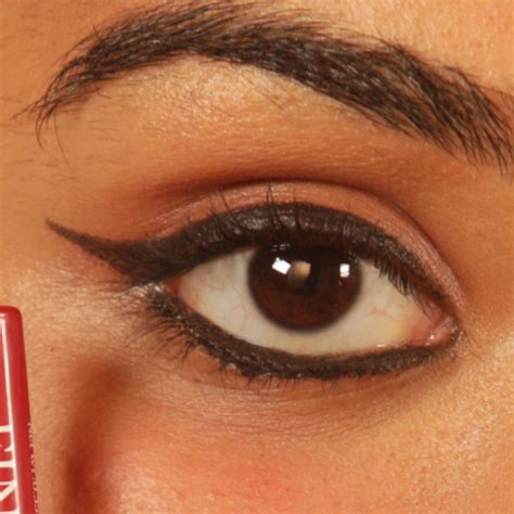 Blackest of Black Kajal – Intense, Long-Lasting Eye Kajal – Fine Wine ...