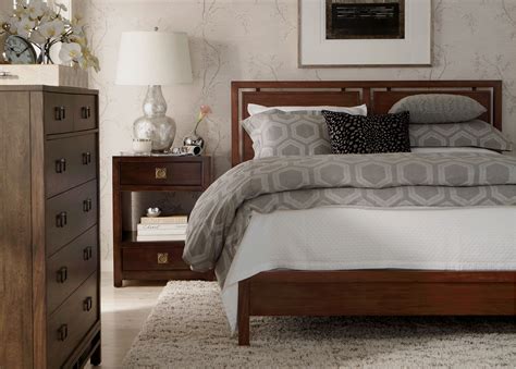 Stylish Fusion Bedroom | Ethan Allen