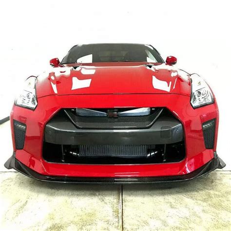 Nissan GTR (R35) NISMO Facelift Carbon Fibre Front Grille
