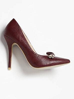 Buy Mast & Harbour Women Maroon Pointy-Toed Pumps (8UK) at Amazon.in