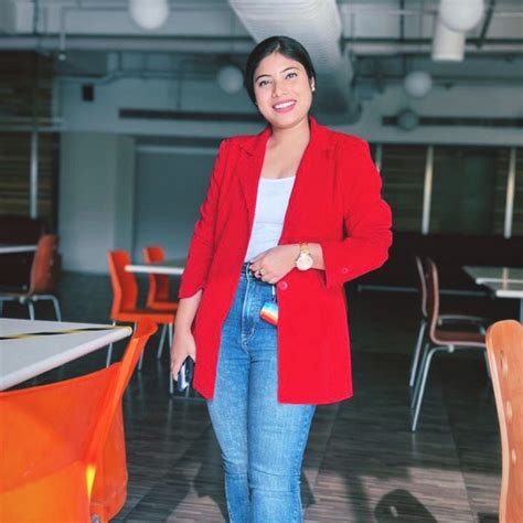 श्वेता डोभाल: MensXP's Talented and Versatile Content Writer