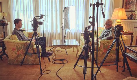 Interview Shot 的图像结果