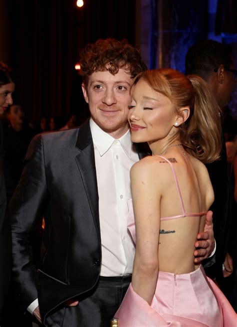 Ariana Grande and Ethan Slater: A Complete Timeline of Their ...