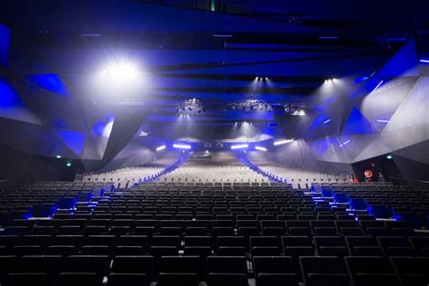 Théâtre Le 13ème Art | Italie Deux | Italie Deux