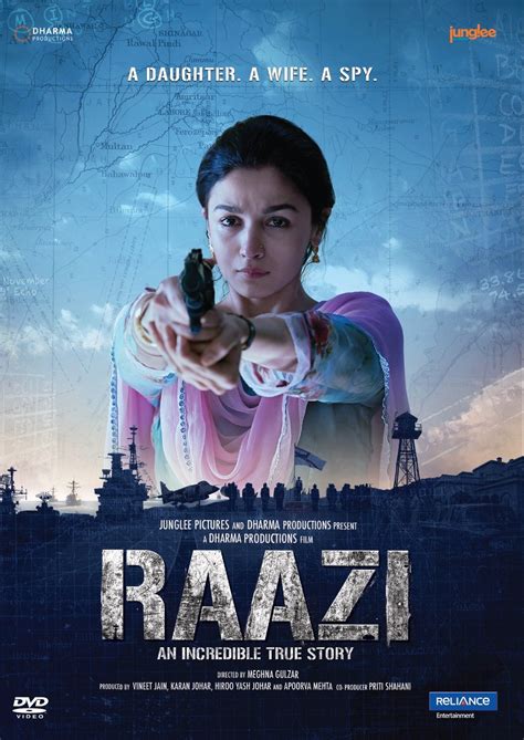 Raazi: Amazon.in: Alia Bhatt, Vicky Kaushal, Rajit Kapur, Meghna Gulzar ...