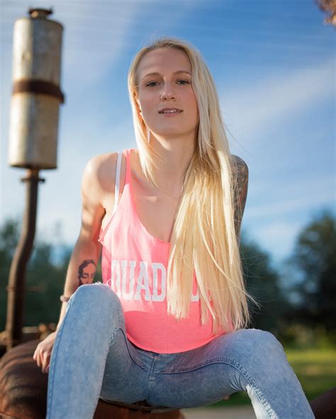 Masha Yang Age, Bio, Height, Career, Family & Net Worth