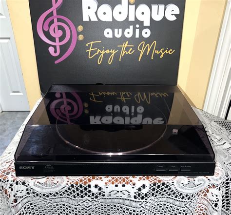 Sony PS-LX300USB Fully Automatic, Belt-Drive Turntable - Radique Inc