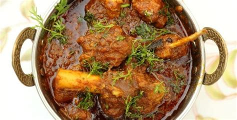 Red Meat Benefits: रेड मीट म्हणजे काय? त्याचं सेवन करण्याचा सल्ला का ...