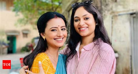 Manali and Basabdatta celebrate their birthday with ‘Kar Kache Koi ...