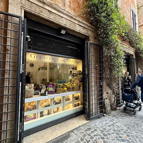 GELATERIA DEL TEATRO, Rome - Ponte - Restaurant Reviews, Phone Number ...