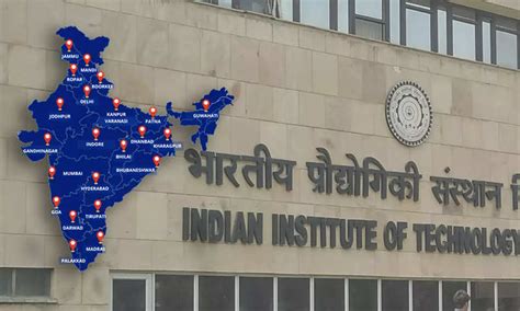 Want to study at IIT? Checkout the fees and scholarships | TechGig
