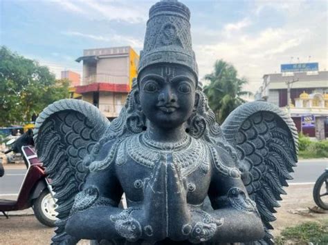 God Stone Statue - Black stone Garuda statue Manufacturer from ...