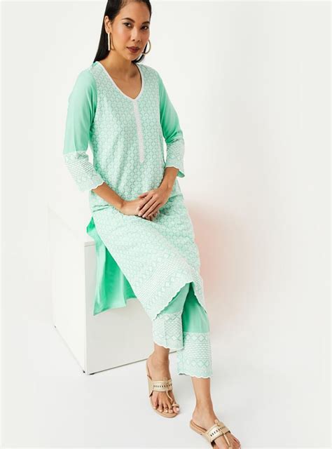 Buy Women Embroidered Kurta Set Online at just Rs. 1499.0 ...