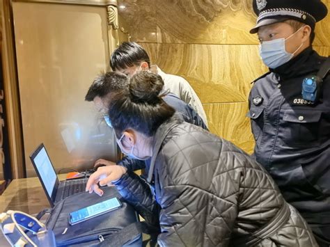 陕西兴平一名民警在抓捕犯罪嫌疑人时不幸因公殉职_央广网