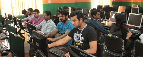 SAITM Computer Centre | Top Engineering College in Delhi NCR