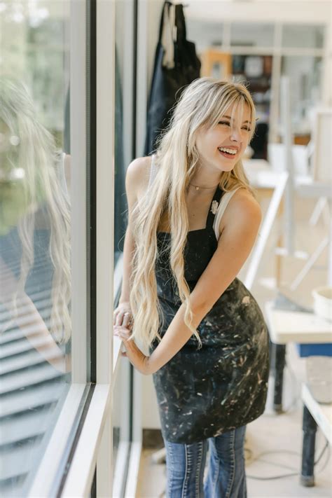 Featured Senior Session | Anna Hall Photography — SENIOR STYLE GUIDE