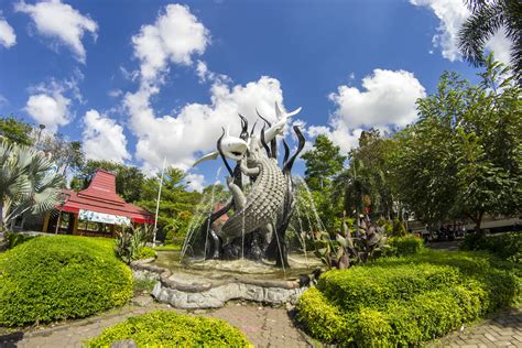 wisata surabaya malam