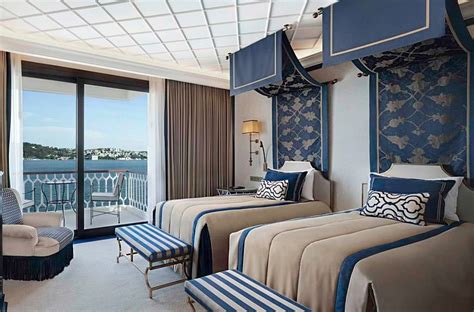 Ciragan Palace Kempinski Istanbul Shopping: Pictures & Reviews ...
