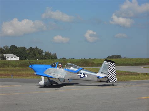 Mrs. Griffies' Kindergarten Class: Auburn University Regional Airport