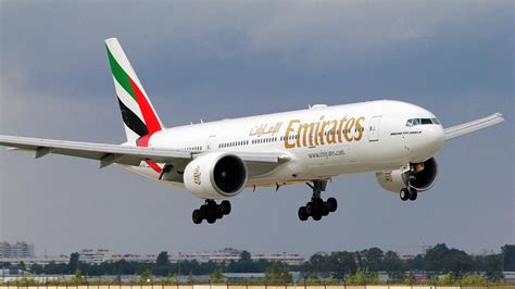 20+ Hours: The World’s Longest 1-Stop Boeing 777 Flights