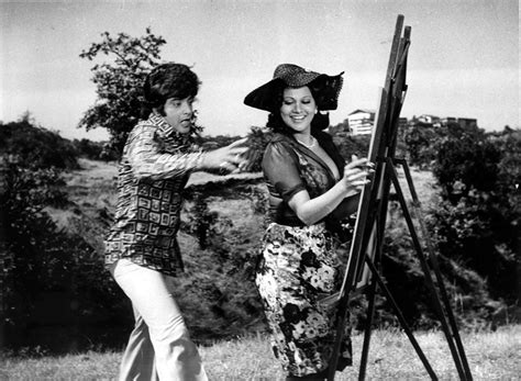 मुस्लिम परिवार में जन्मी लेकिन हिंदू धर्म मानती है ये एक्ट्रेस, इस ...