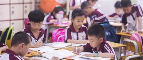 广州南沙民心港人子弟学校揭牌 首批500余名新生入读-香港經濟導報