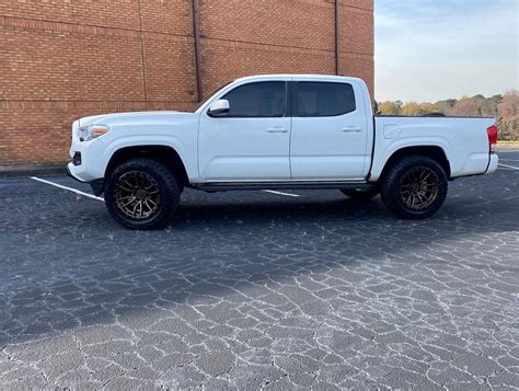 Toyota Tacoma White Fuel Off-Road Rebel 6 D681