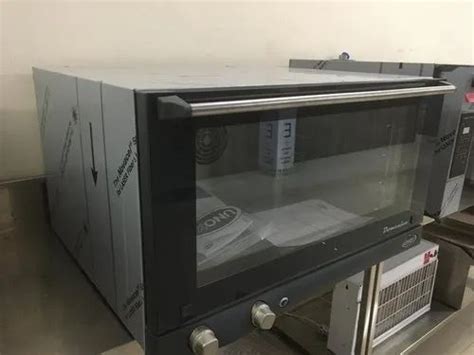 Unox Ovens - Unox Bakertop Combi Oven Electric Combi Oven 6 Tray Trader ...