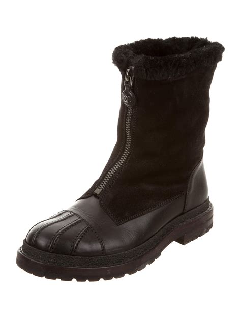 Chanel Leather Snow Boots - Black Boots, Shoes - CHA161258 | The RealReal
