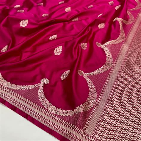 Ruby Pink Scallop Mashru Silk Saree – ZAIRA