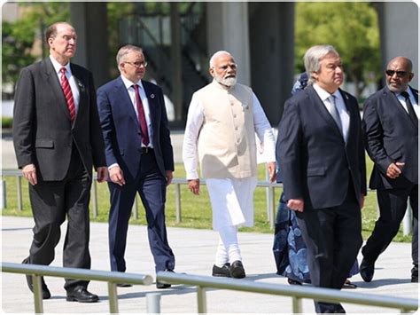 G7 Summit: PM ਮੋਦੀ ਨੇ ਹੀਰੋਸ਼ੀਮਾ 'ਚ ਪਹਿਨੀ ਖਾਸ ਕਿਸਮ ਦੀ ਜੈਕੇਟ | - News18 ...