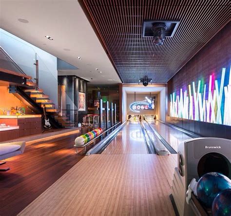 Bowling 的图像结果