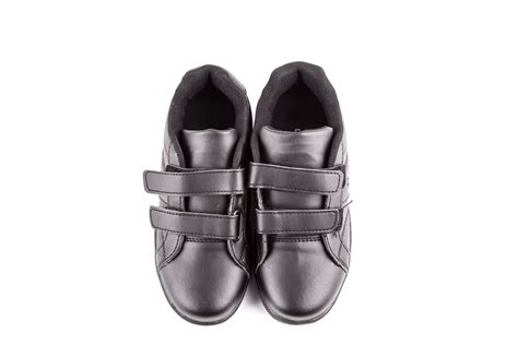 Kids Shoes 的图像结果