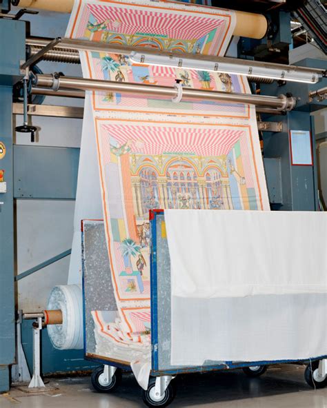 A closer look at the manufacturing of an Hermès Silk Scarf