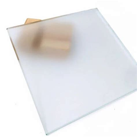 Example of Translucent 的图像结果