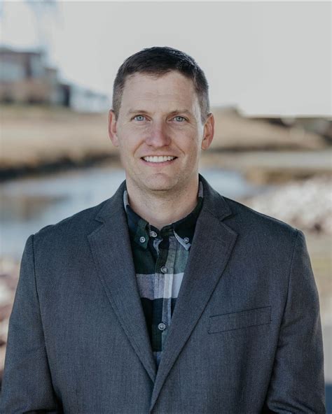 Dr. Joel Quist — Dakota Vision Center