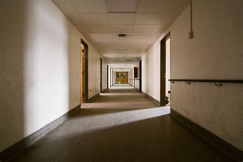 Gallery 3 — New England Ruins