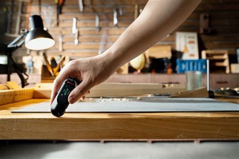 Smart Measuring Devices : HOZO's NeoRulerGO