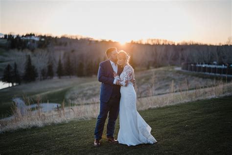 Joyful Bearspaw Golf Course Wedding | Diane Davidson Weddings