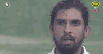 16 Jokes That Have Already Been Made About Ishant Sharma's Face When He ...