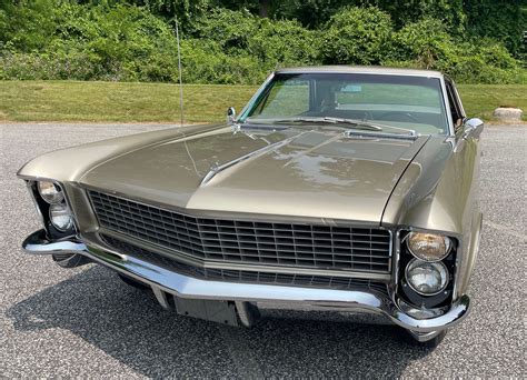 1965 Buick Riviera | Connors Motorcar Company