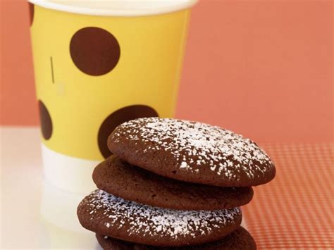 Cocoa soft cookies Recipe | EatSmarter
