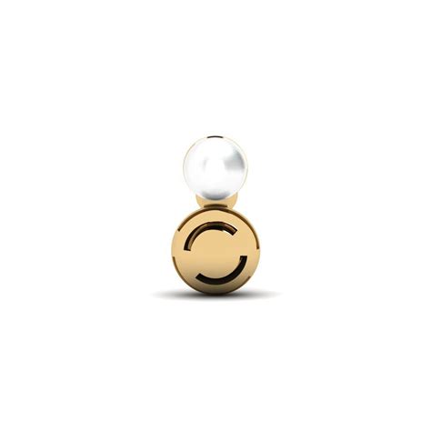 Order Ear Piercing Finsen in 14ct Yellow Gold | GLAMIRA.in