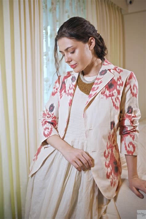 Tashkent, Uzbeki Ikat Weave Pattern Blazer – kinchecom