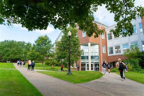 Wesleyan biology professor receives $100,000 grant to continue cancer ...