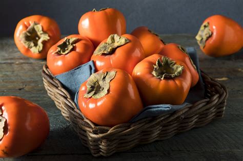How to eat a Persimmon - citiMuzik