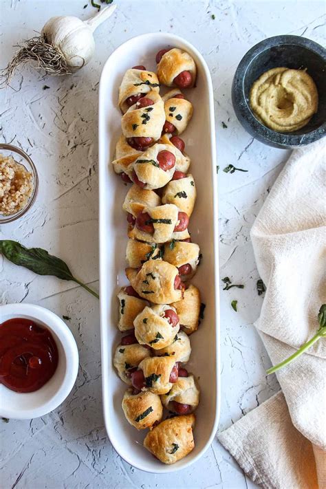 Crescent Roll Mini Hot Dogs - Nomaste Hungry
