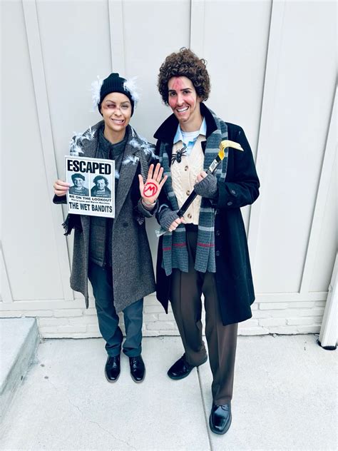 Kevin mccallister home alone robbers wet bandits costume for cosplay ...